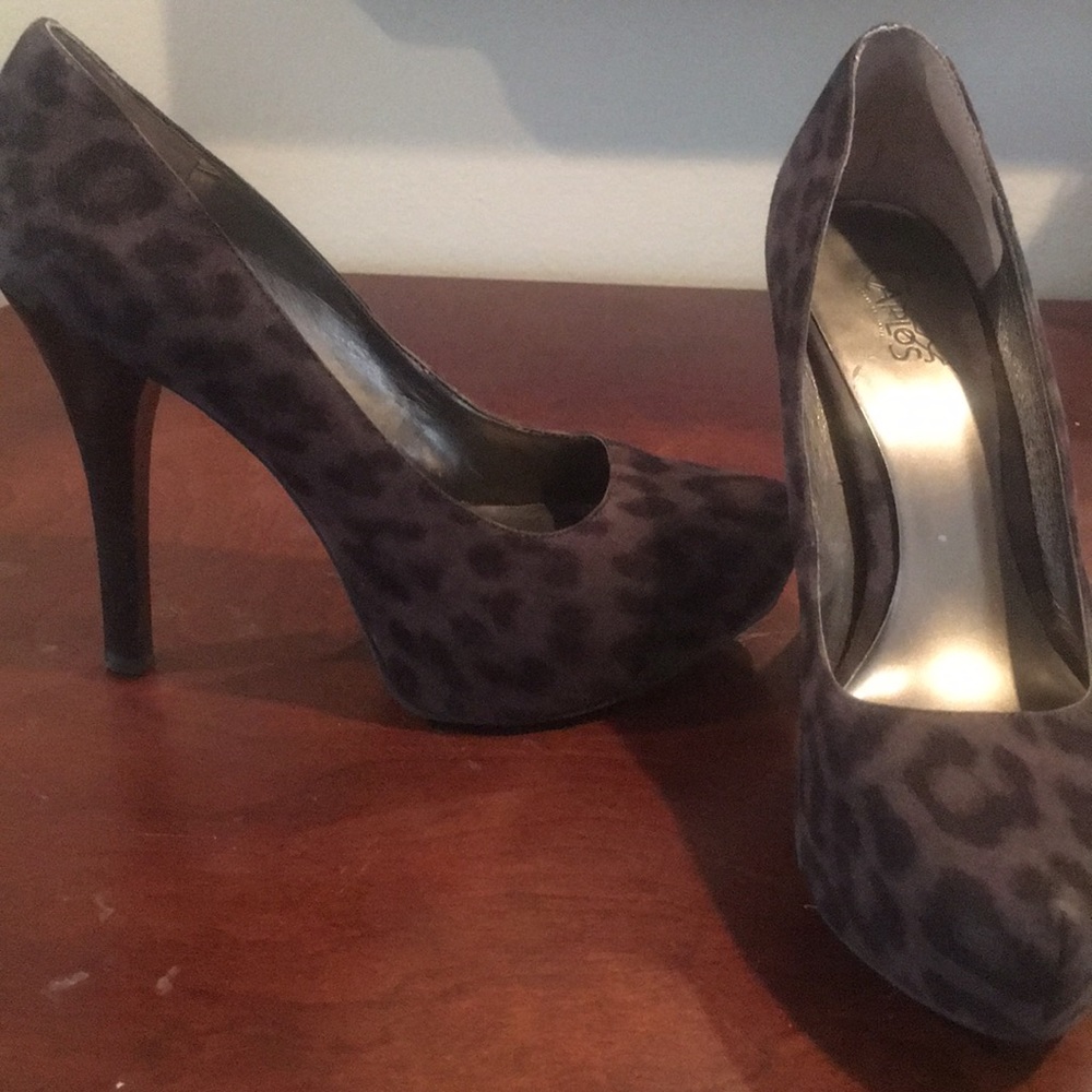Leopard heels